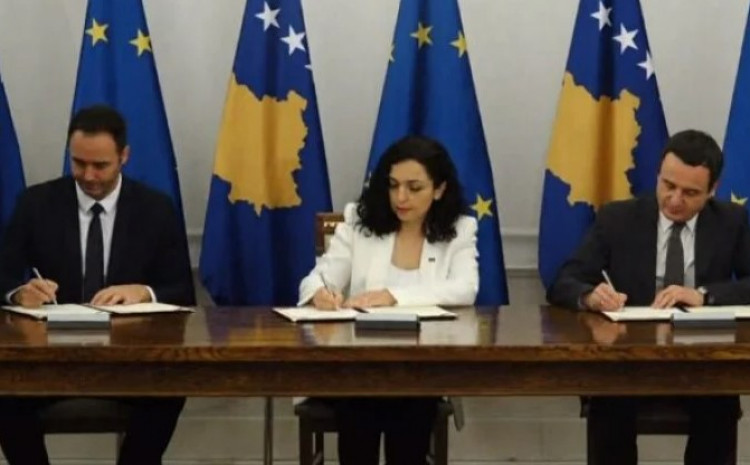 Kosovo potpisalo zahtjev za članstvo u Evropskoj uniji